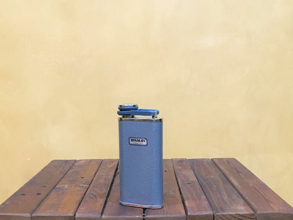 Stanley Classic 8oz Flask - Hammertone Navy - Used - Good - Ourland Outdoor